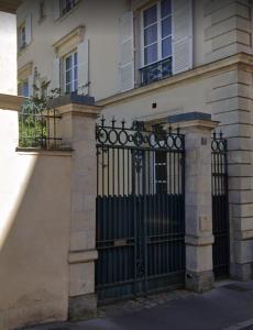 B&B / Chambres d'hotes L'HOTEL PARTICULIER - LE MANS : photos des chambres