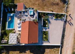 House Diana - heated swimming pool and jacuzzi