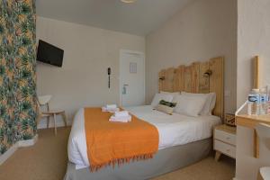 Hotels Beach Hotel - Le Grand Chalet : Chambre Double - Côté Village