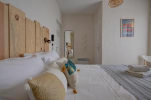 Hotels Beach Hotel - Le Grand Chalet : photos des chambres