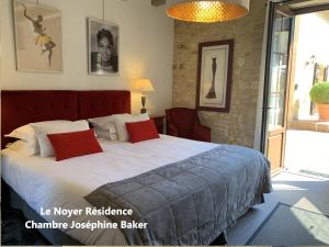 B&B / Chambres d'hotes Le Noyer Residence B&B : photos des chambres