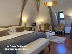B&B / Chambres d'hotes Le Noyer Residence B&B : photos des chambres