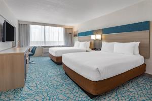 Queen Room with Two Queen Beds room in Wyndham Orlando Resort & Conference Center Celebration Area