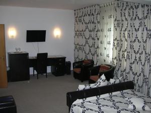 Federația Română de Scrimă - Hotel Floreta de Aur