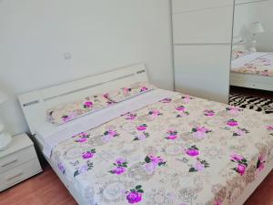 Apartment Nora near the beach