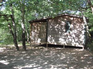 Campings Camping Chalets Les Chenes Verts : photos des chambres