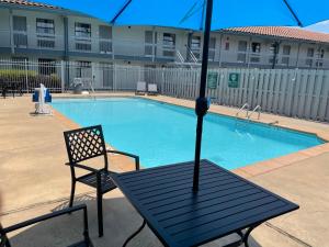Quality Inn & Suites Tuscaloosa near University