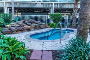 Beautiful Seascape Condo with Great Views of the Gulf