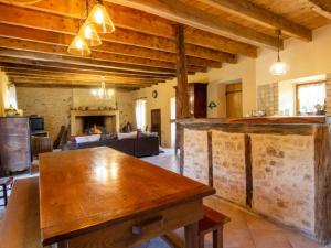 Maisons de vacances Gite Lalinde, 4 pieces, 6 personnes - FR-1-616-159 : photos des chambres