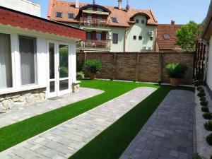 Zoli Apartmanok-Zoli Kölcsey 19 Villa