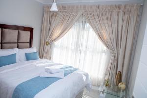 The Blyde Crystal Lagoon 1402