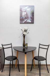 Golden Room Apartments 04