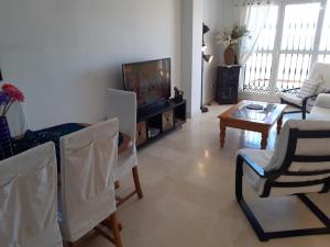 Magnífico apartamento con terraza 100 metros, vistas al mar y a 3 min de la playa andando
