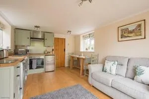 Plum Pudding Stables by Bloom Stays - Hernhill