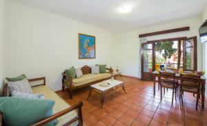 One-Bedroom Apartment room in Omega Platanias