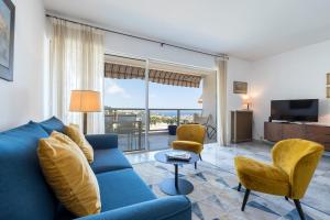 Sea View Park Swimming Pool & Tennis 2 Bdrs