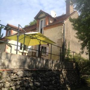 Maisons de vacances Moulin en bord de riviere - 1 a 5 pers - logement atypique-linge-wifi : photos des chambres