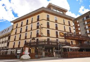Art Hotel Grivola - 4hvězdičkové hotely ve městě Breuil-Cervinia