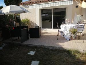 Maisons de vacances La perle des Alpilles Residence les MYRTILLES : photos des chambres