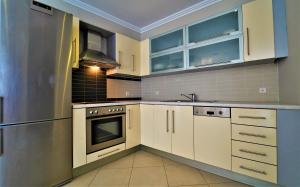Luxury Two-Bedroom Apartment room in Zigouris House