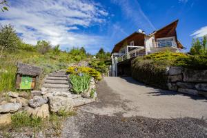 Exceptional view of the Serre-poncon lake, Embrun beach and mountains