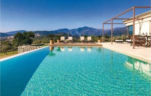 Gorgeous Home In Moscari