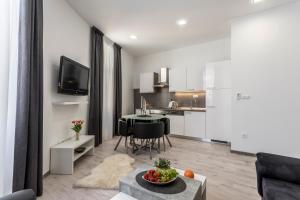 Apartments & Room Unicus I, II, III in Split city center
