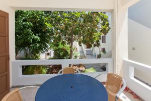 Lido Apartments Tolo