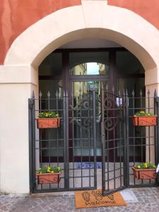 KINDLY ROBERTA centro storico Peschiera,lago relax