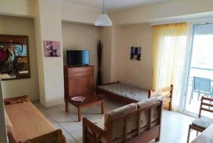 Stratos family apartments & studios