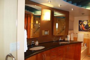 Crash Pad Bed and Breakfast