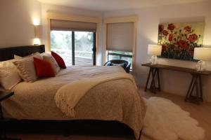 Crash Pad Bed and Breakfast