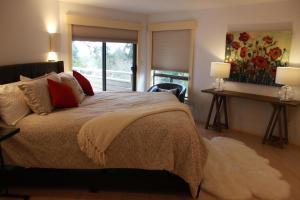 Crash Pad Bed and Breakfast