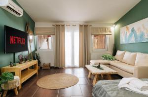 Boho Sea View Studio