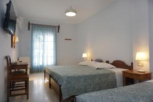 Triple Room room in Proteas Hotel