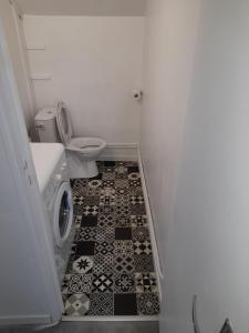 Appartements LOGEMENT VERT proche de NEOMA et de la CATHEDRALE de REIMS : photos des chambres