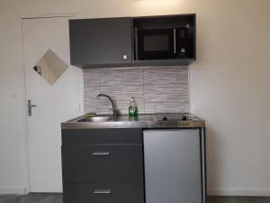 Appartements LOGEMENT VERT proche de NEOMA et de la CATHEDRALE de REIMS : photos des chambres