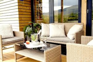 MAXI SONCE, Odprte vasi