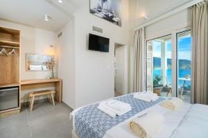 Lithorama Boutique Suites