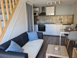 Sweet Cocon - Duplex dans le bourg et proche de la plage de Ouistreham - 乌伊斯特勒昂