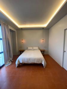 Travel BnB R2