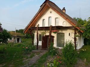 Сказочный Дом (Fairy House)