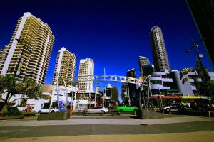 Grosvenor Beachfront Apartments Surfers Paradise