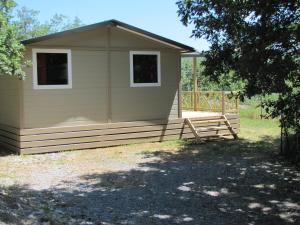 Campings Camping Chalets Les Chenes Verts : photos des chambres