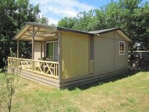 Campings Camping Chalets Les Chenes Verts : photos des chambres