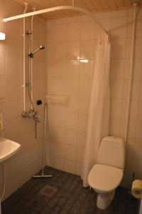 FolkiaCenter Gästhem - Vieraskoti - Guesthouse