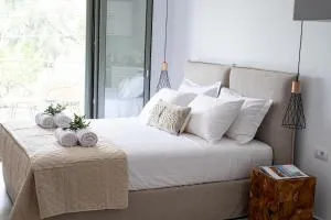 OLEA Luxury Apartments - Парга