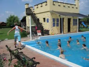 Kentaur Üdülőfalu - Балатонлелле