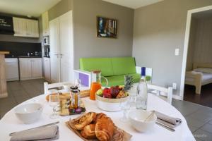 Hotels Vacanceole - Le Domaine des Monedieres : photos des chambres