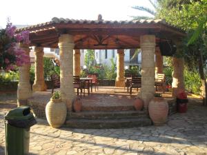 Assimakis Hotel